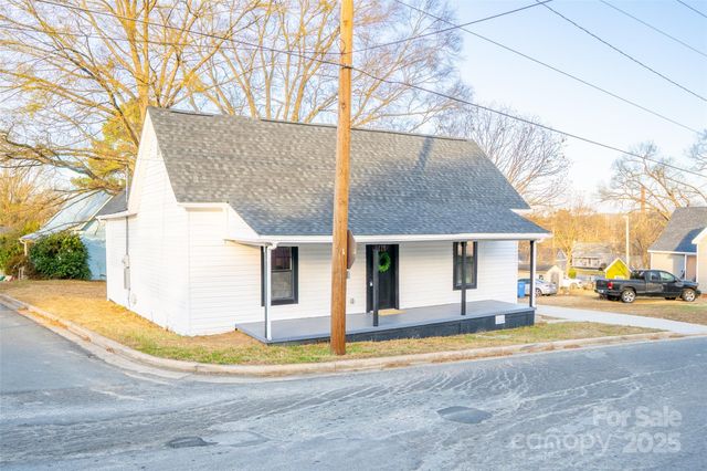 748 Efird Street, Albemarle, NC 28001