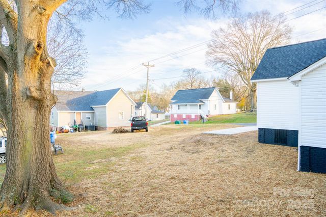 748 Efird Street, Albemarle, NC 28001