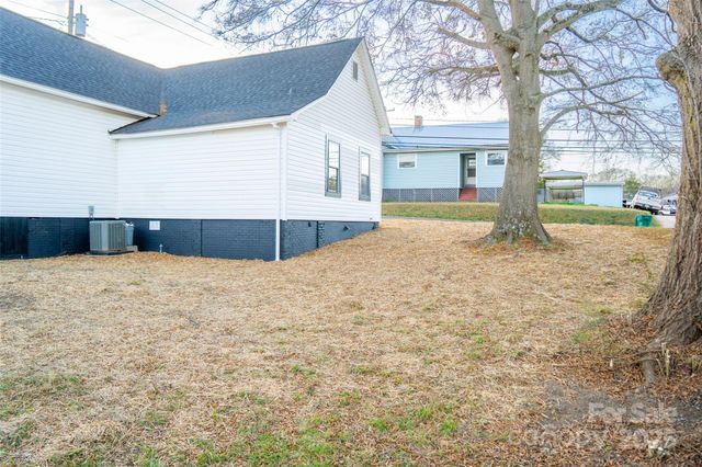 748 Efird Street, Albemarle, NC 28001