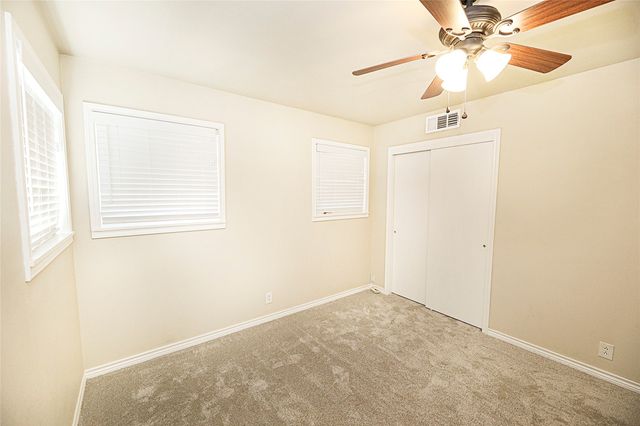 1403 Hulme Street, Bowie, TX 76230