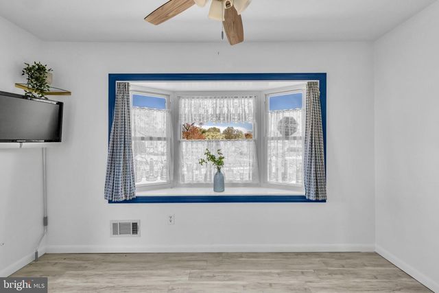 9807 LOCUST AVE, Lanham, MD 20706