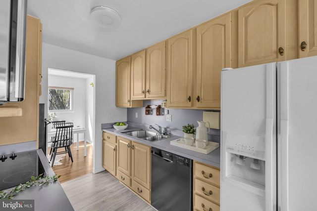 9807 LOCUST AVE, Lanham, MD 20706