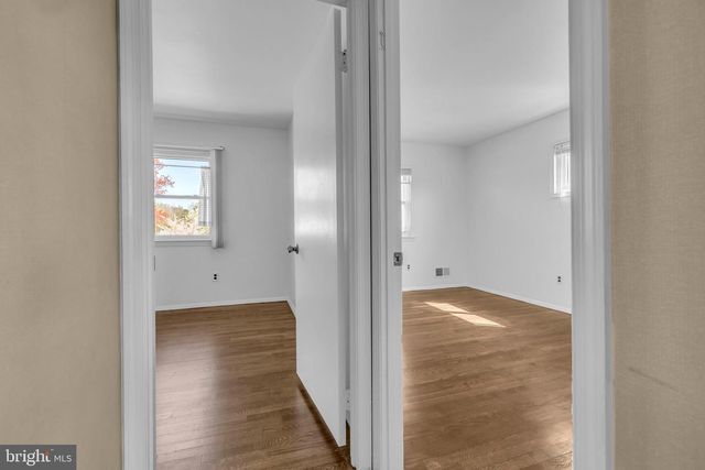 9807 LOCUST AVE, Lanham, MD 20706