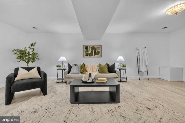 9807 LOCUST AVE, Lanham, MD 20706