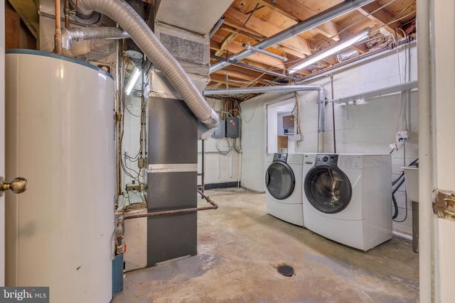 9807 LOCUST AVE, Lanham, MD 20706