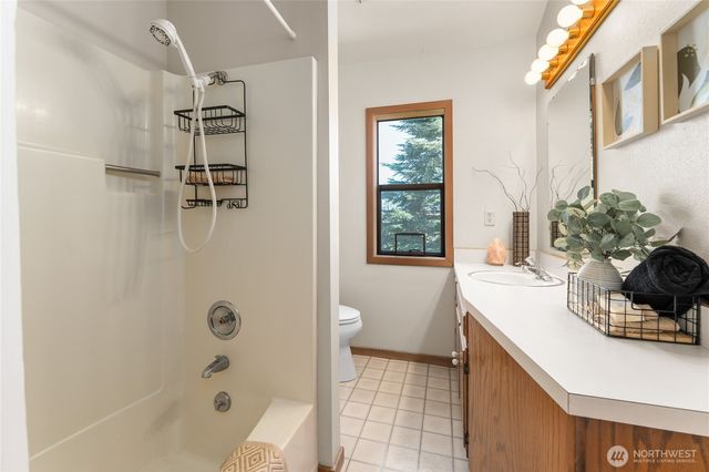 712 Moonlit Lane, Wenatchee, WA 98801