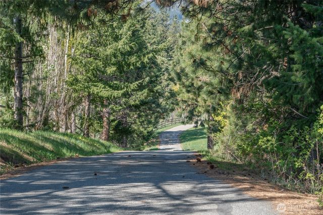 712 Moonlit Lane, Wenatchee, WA 98801