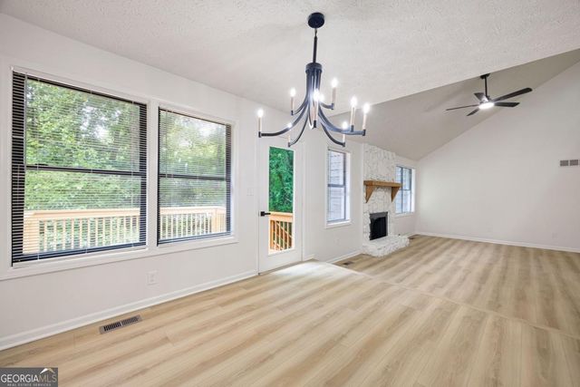 4047 Maxanne Drive NW, Kennesaw, GA 30144