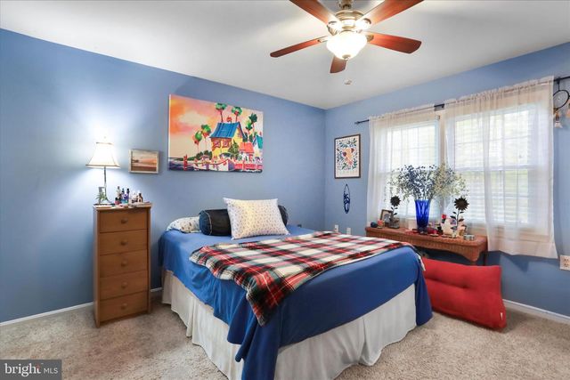 12075 WILLOWOOD DR, Woodbridge, VA 22192