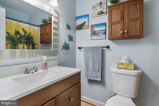 12075 WILLOWOOD DR, Woodbridge, VA 22192