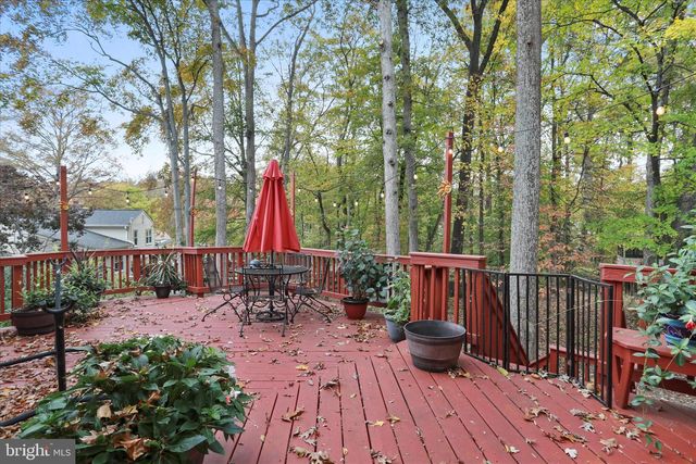 12075 WILLOWOOD DR, Woodbridge, VA 22192