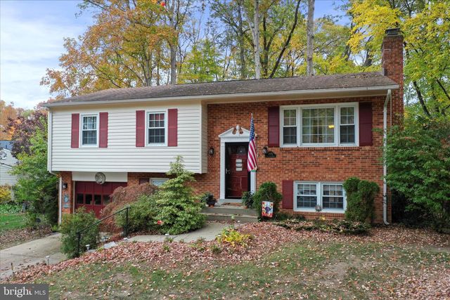 12075 WILLOWOOD DR, Woodbridge, VA 22192