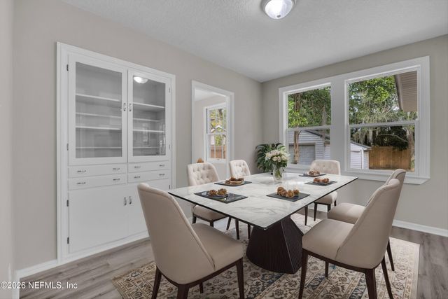 1641 CHARON Road, Jacksonville, FL 32205