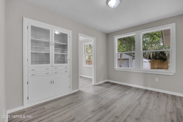 1641 CHARON Road, Jacksonville, FL 32205