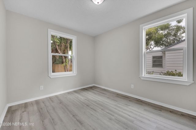 1641 CHARON Road, Jacksonville, FL 32205