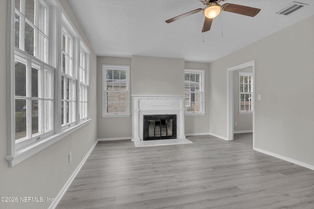1641 CHARON Road, Jacksonville, FL 32205