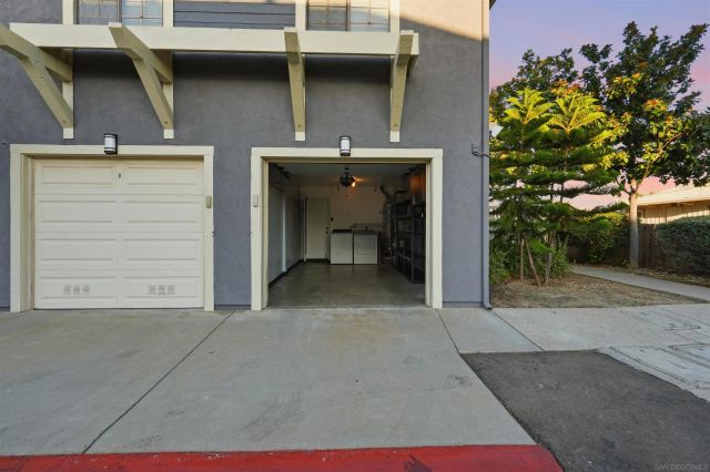 8837 Tamberly C, Santee, CA 92071