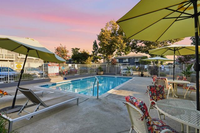 8837 Tamberly C, Santee, CA 92071