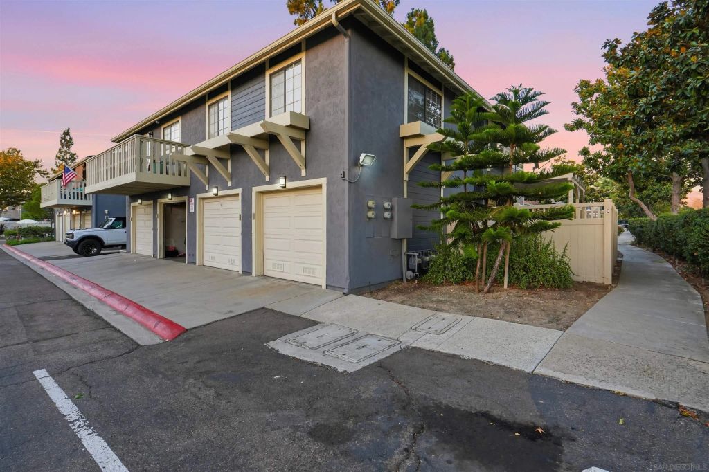 8837 Tamberly C, Santee, CA 92071
