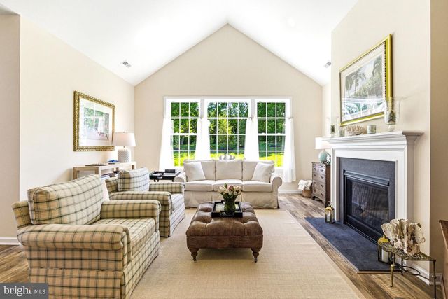 373 NATIONAL DR, Downingtown, PA 19335
