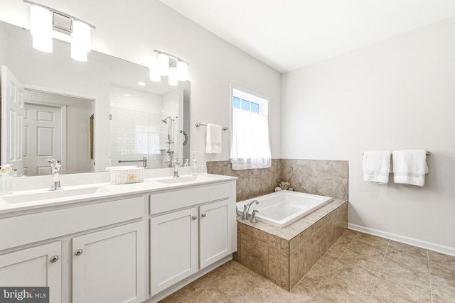 373 NATIONAL DR, Downingtown, PA 19335