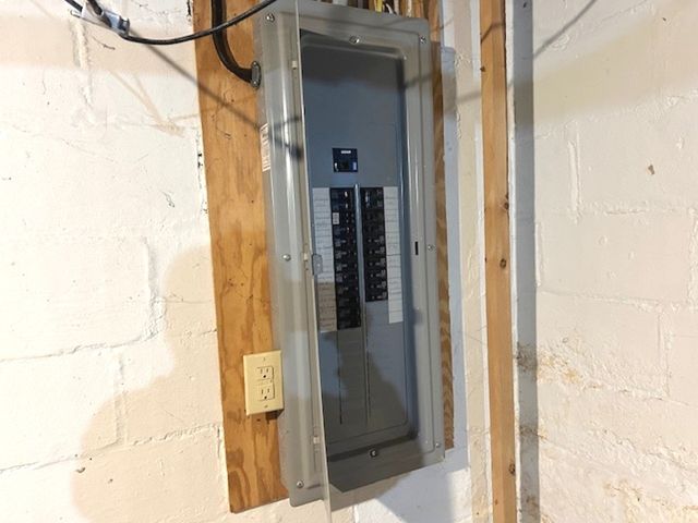 142 MYRTLE Street, Erie, PA 16507