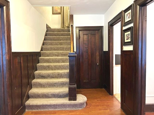 142 MYRTLE Street, Erie, PA 16507