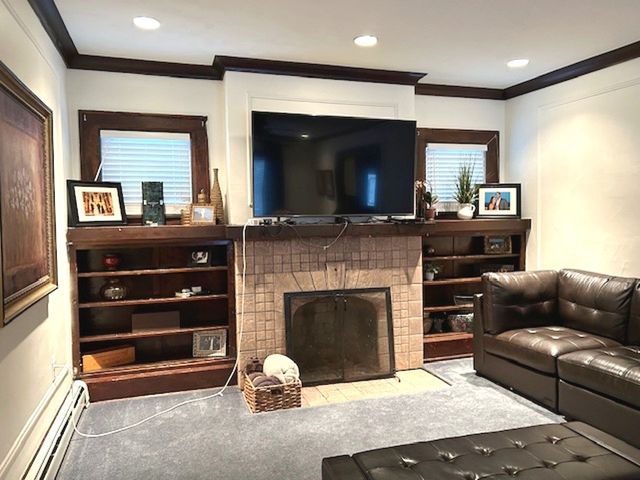 142 MYRTLE Street, Erie, PA 16507