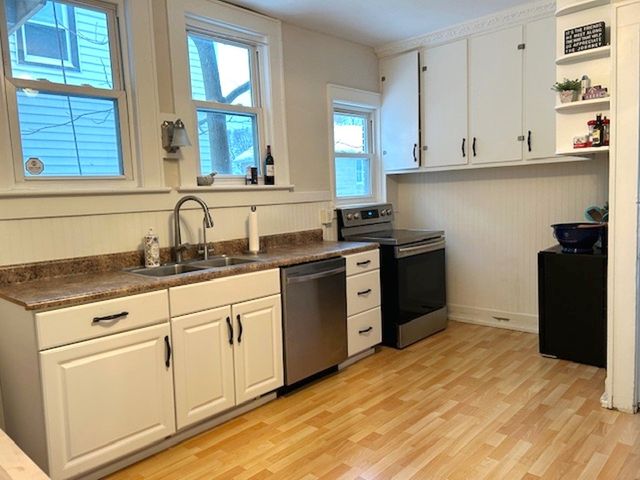 142 MYRTLE Street, Erie, PA 16507