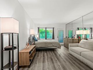 1060 Pennsylvania Ave 4, Miami Beach, FL 33139