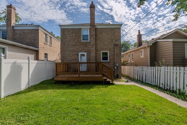 4210 Maple Avenue, Brookfield, IL 60513