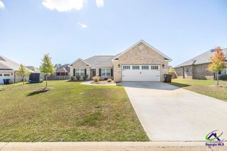 313 Ruger Place, Kathleen, GA 31047