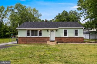 104 W HAWTHORNE DR, La Plata, MD 20646