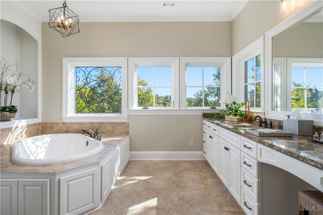 1231 Diamond Point, Tuscaloosa, AL 35406