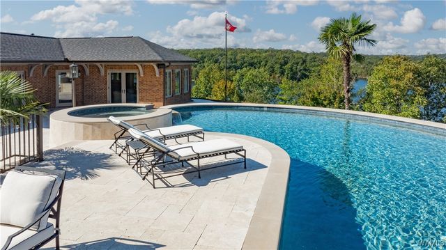 1231 Diamond Point, Tuscaloosa, AL 35406