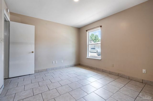 6366 W Fairfied Dr C, Pensacola, FL 32506