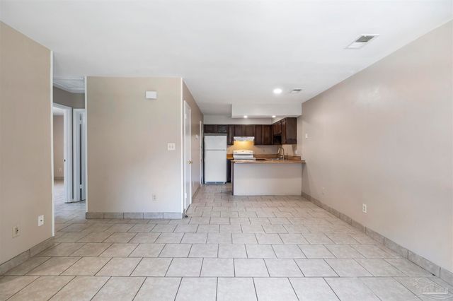 6366 W Fairfied Dr C, Pensacola, FL 32506