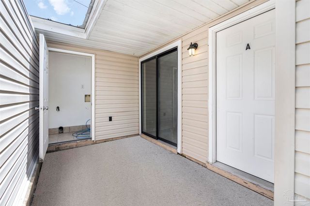 6366 W Fairfied Dr C, Pensacola, FL 32506