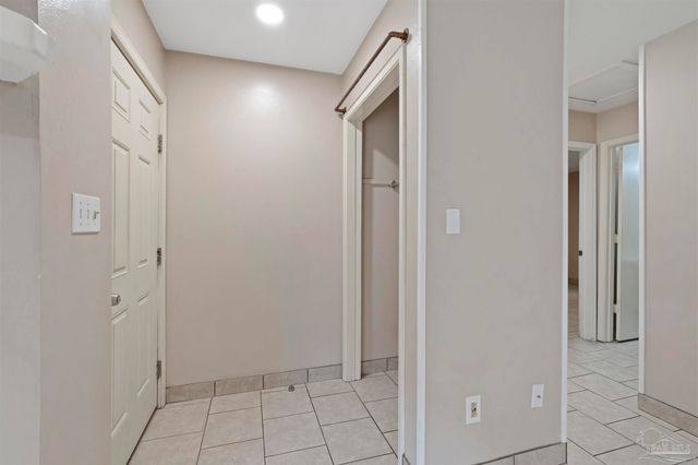 6366 W Fairfied Dr C, Pensacola, FL 32506