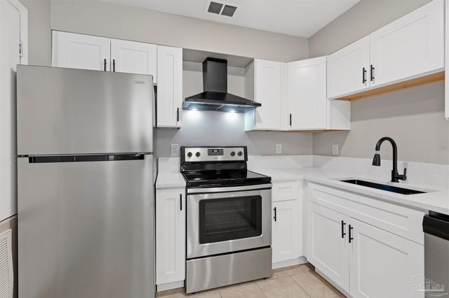 6366 W Fairfied Dr C, Pensacola, FL 32506