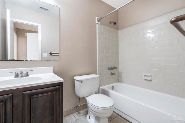 6366 W Fairfied Dr C, Pensacola, FL 32506