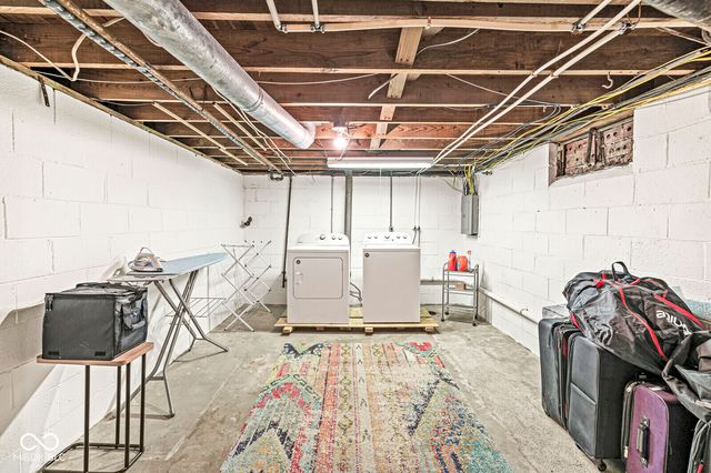 1235 Rowin Road, Indianapolis, IN 46220