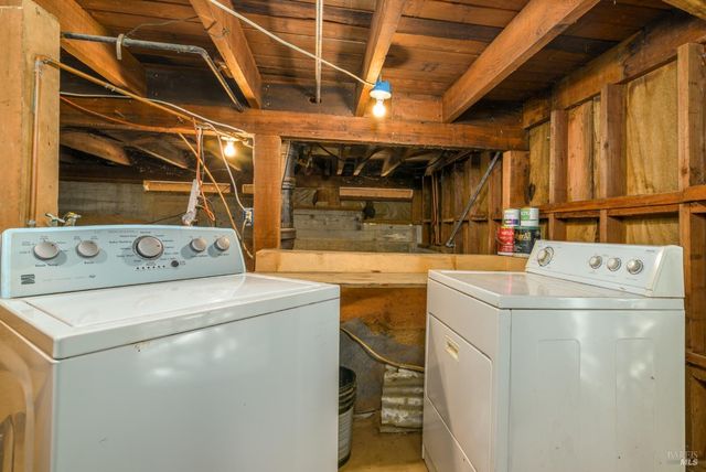 46321 Redwood Way, Gualala, CA 95445