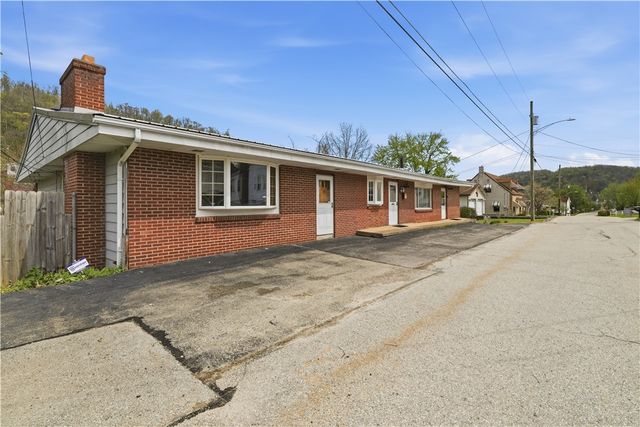 313 Allison St, West Newton, PA 15089