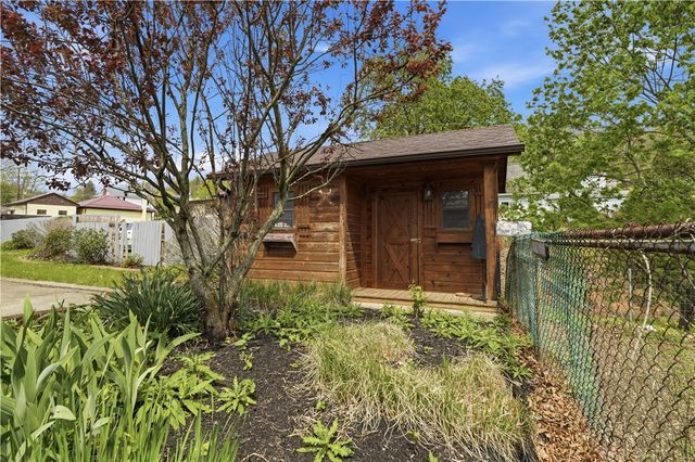 313 Allison St, West Newton, PA 15089