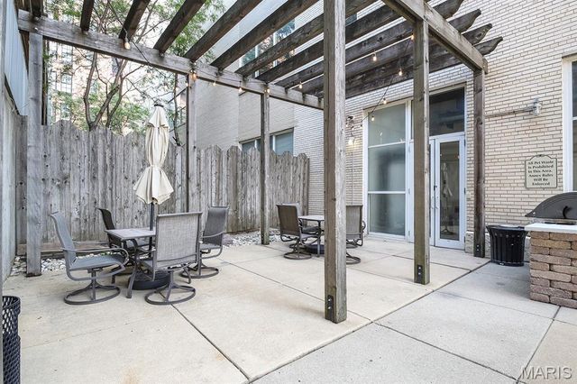 1511 Locust Street 805, St Louis, MO 63103