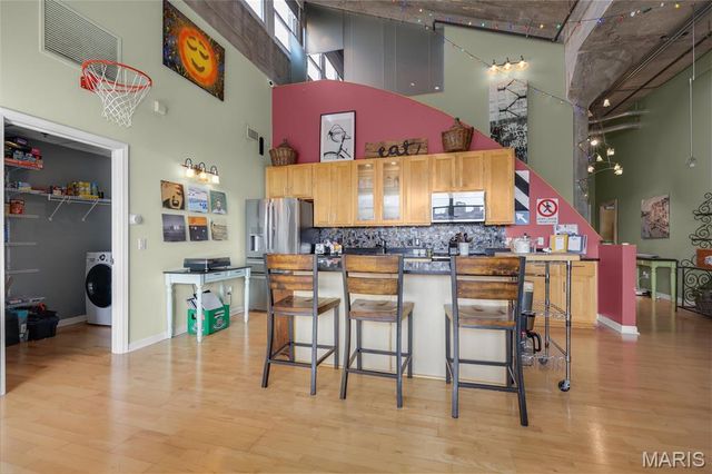 1511 Locust Street 805, St Louis, MO 63103