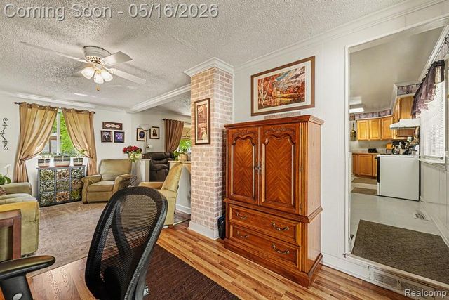 5211 Newberry Street, Wayne, MI 48184