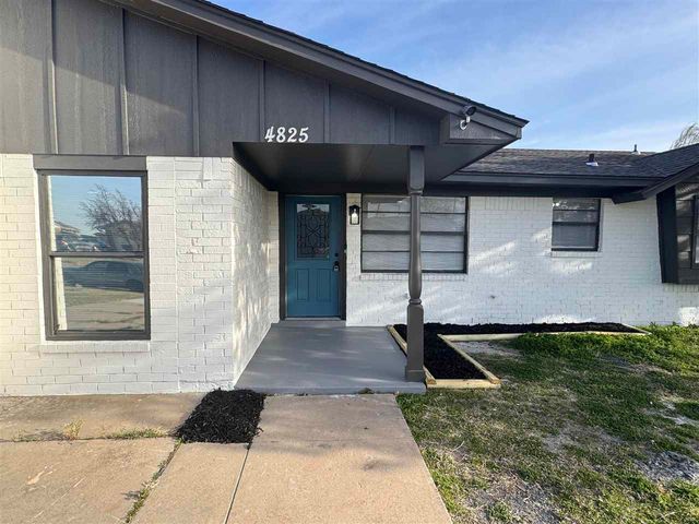 4825 NW Hoover Ave, Lawton, OK 73505