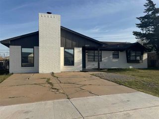4825 NW Hoover Ave, Lawton, OK 73505